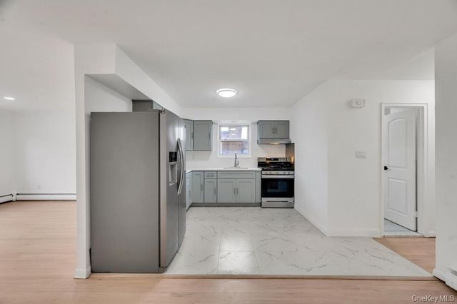 7416 85th Road, Woodhaven, NY 11421