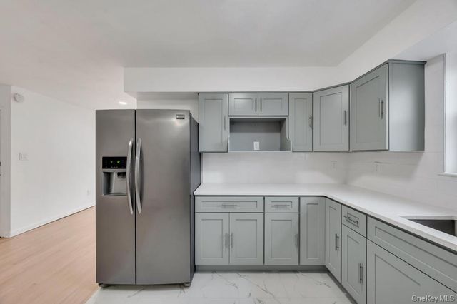 7416 85th Road, Woodhaven, NY 11421