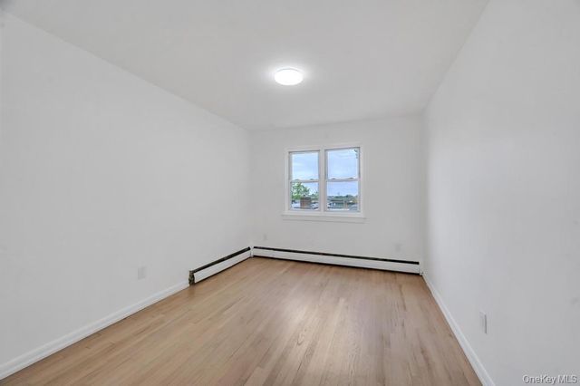 7416 85th Road, Woodhaven, NY 11421