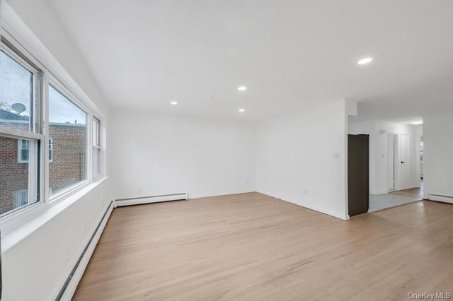 7416 85th Road, Woodhaven, NY 11421