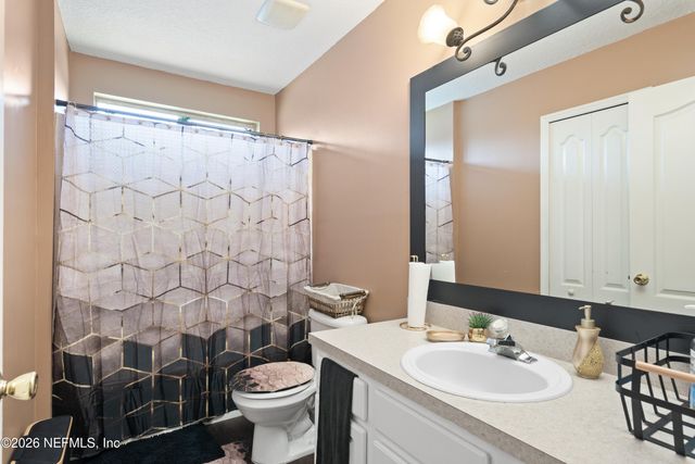 6943 CATFISH LAKE Drive, Jacksonville, FL 32222