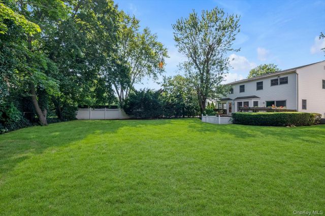 20 Rhame Avenue, East Rockaway, NY 11518