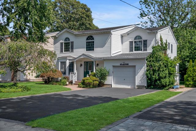 20 Rhame Avenue, East Rockaway, NY 11518