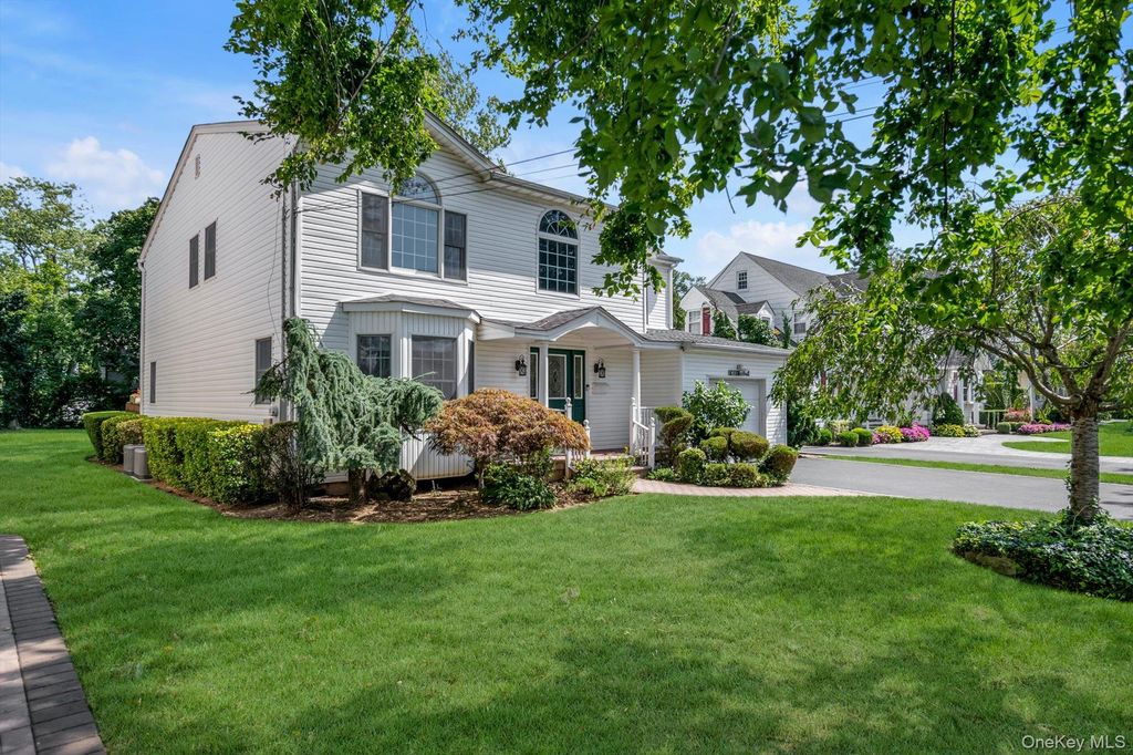 20 Rhame Avenue, East Rockaway, NY 11518 — photo 2