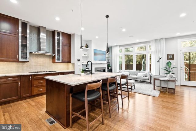 5117 WILLET BRIDGE RD, Bethesda, MD 20816