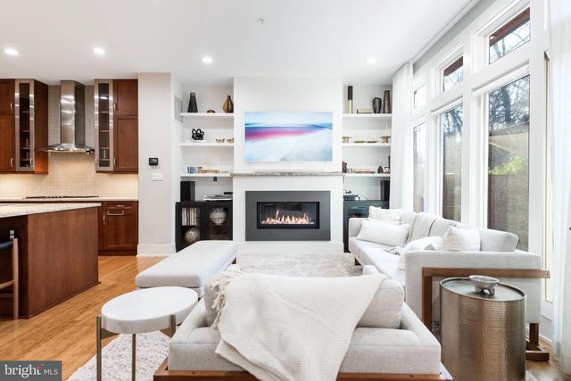 5117 WILLET BRIDGE RD, Bethesda, MD 20816