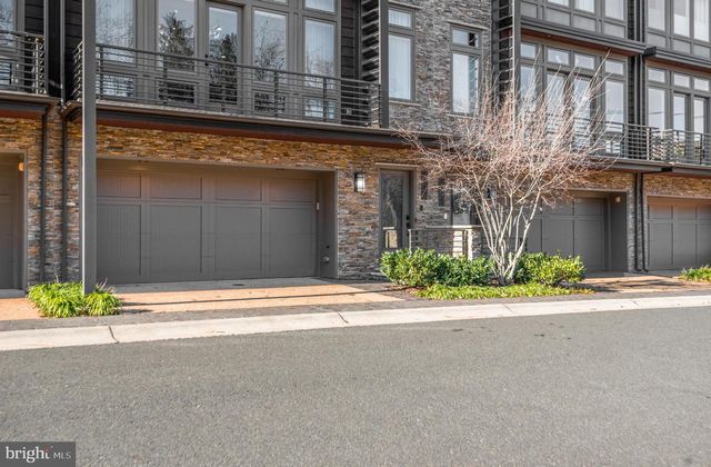 5117 WILLET BRIDGE RD, Bethesda, MD 20816