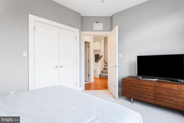 5117 WILLET BRIDGE RD, Bethesda, MD 20816