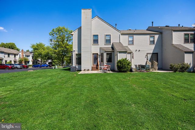 20 CLARET CT, Marlton, NJ 08053