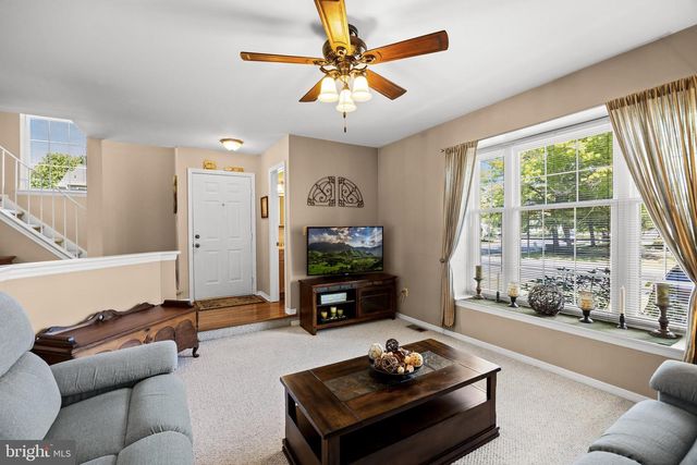20 CLARET CT, Marlton, NJ 08053