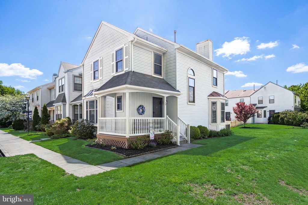 20 CLARET CT, Marlton, NJ 08053