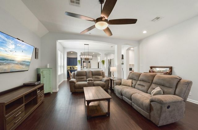 2311 Parker Court, Brenham, TX 77833