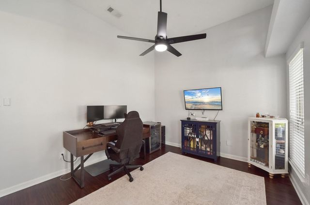 2311 Parker Court, Brenham, TX 77833