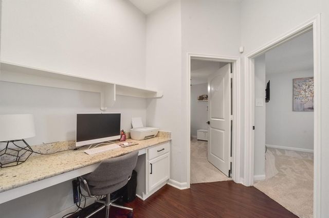 2311 Parker Court, Brenham, TX 77833