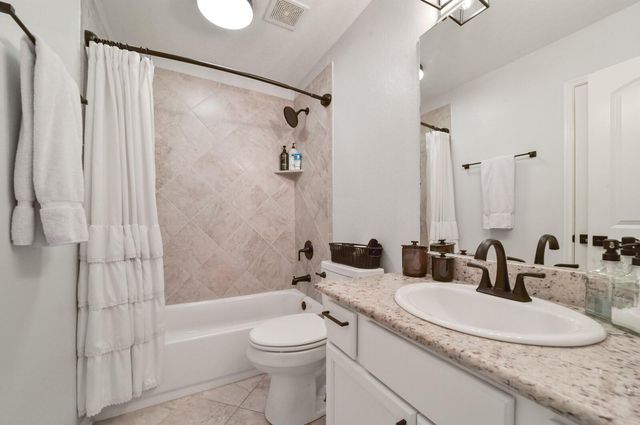 2311 Parker Court, Brenham, TX 77833