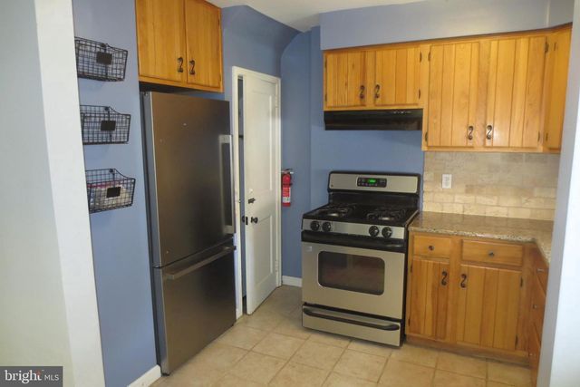 288 DIAMOND ST, Pottstown, PA 19464