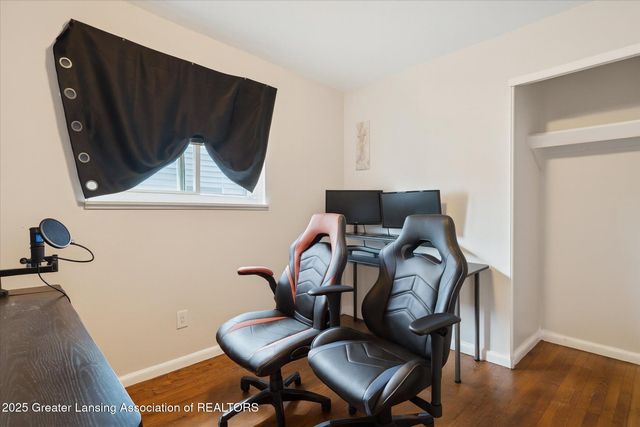 4130 Windward Drive, Lansing, MI 48911