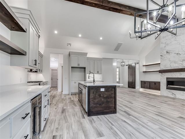 8081 Longbow, Guthrie, OK 73044