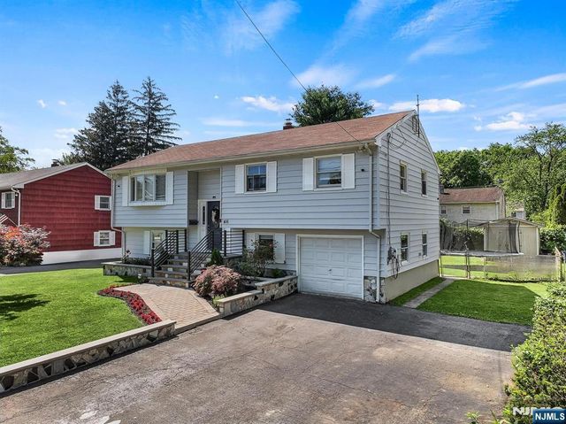 416 Magnolia Avenue, Pompton Lakes, NJ 07442