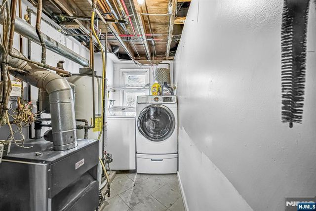 416 Magnolia Avenue, Pompton Lakes, NJ 07442