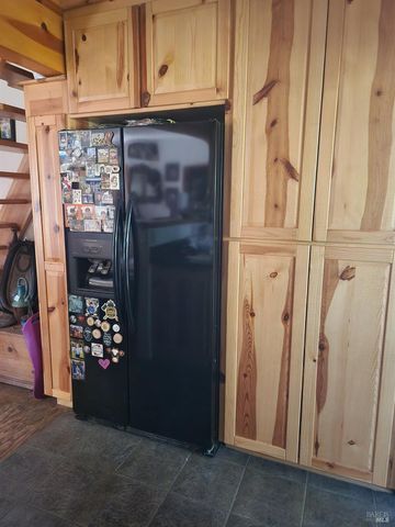 97420 Mina Rd, Covelo, CA 95428