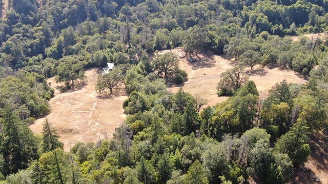 97420 Mina Rd, Covelo, CA 95428