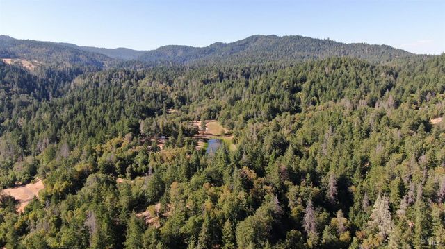 97420 Mina Rd, Covelo, CA 95428