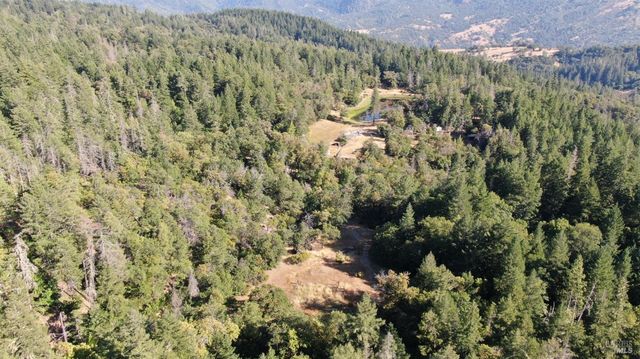 97420 Mina Rd, Covelo, CA 95428