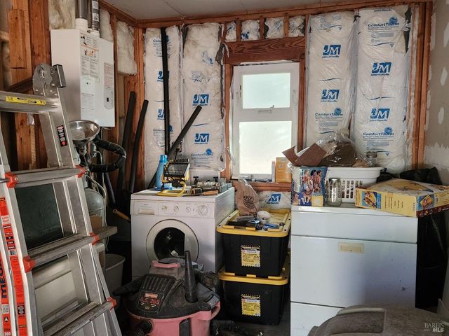 97420 Mina Rd, Covelo, CA 95428