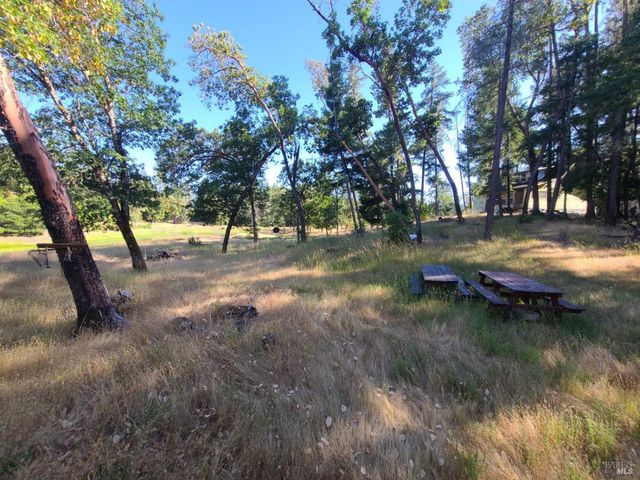 97420 Mina Rd, Covelo, CA 95428