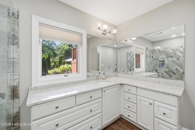 10720 US Hwy 42, Prospect, KY 40059