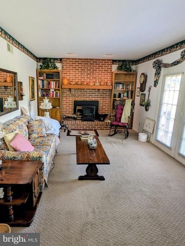 155 FREEDOM VALLEY CIR, Coatesville, PA 19320
