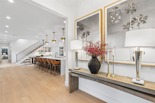 4311 Merrell Road, Dallas, TX 75229