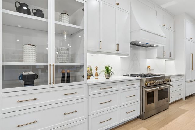 4311 Merrell Road, Dallas, TX 75229