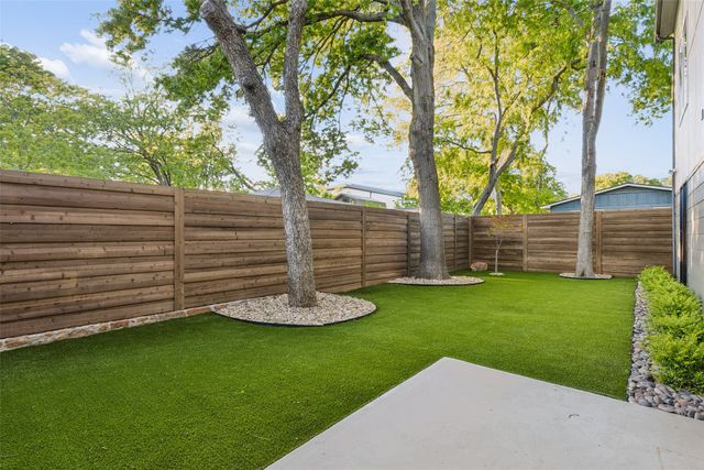 4311 Merrell Road, Dallas, TX 75229