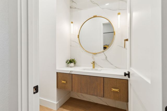 4311 Merrell Road, Dallas, TX 75229