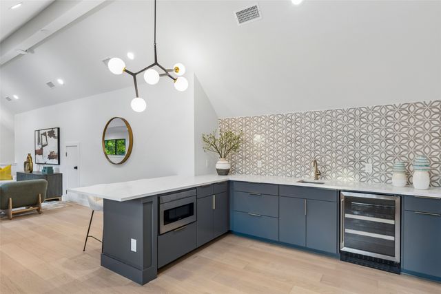 4311 Merrell Road, Dallas, TX 75229