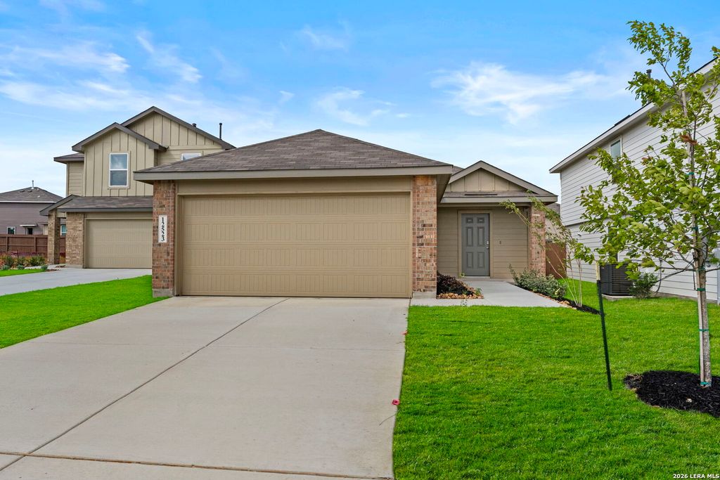 12523 Desert Fox, Converse, TX 78109