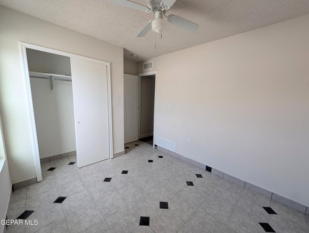 5857 W VALLEY Circle, El Paso, TX 79932