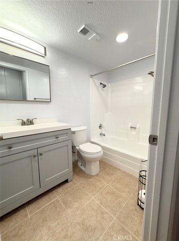 20702 El Toro Road 243, Lake Forest, CA 92630