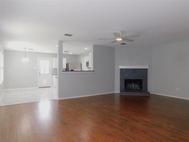 2905 Lipizzan Drive, Denton, TX 76210