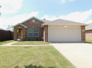 2905 Lipizzan Drive, Denton, TX 76210