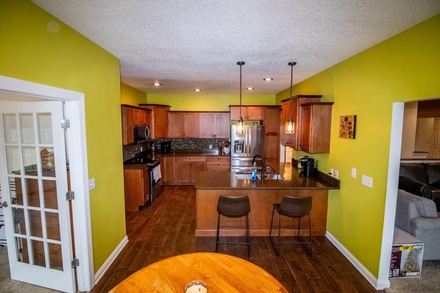 200 Pheasant Lane, Hudson, IA 50643