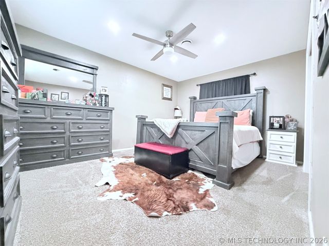 1101 E Hanna Avenue, Davis, OK 73030