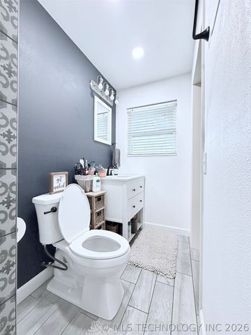 1101 E Hanna Avenue, Davis, OK 73030