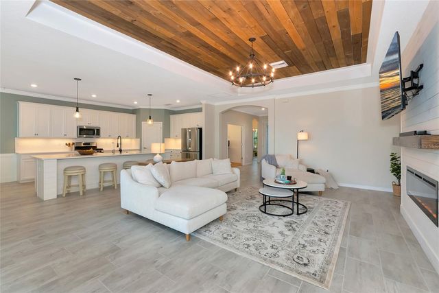 17614 POLO TRAIL, Bradenton, FL 34211