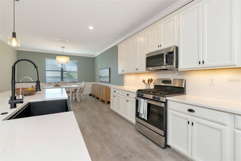 Image 16 of property listing at 17614 POLO TRAIL, Bradenton, FL 34211