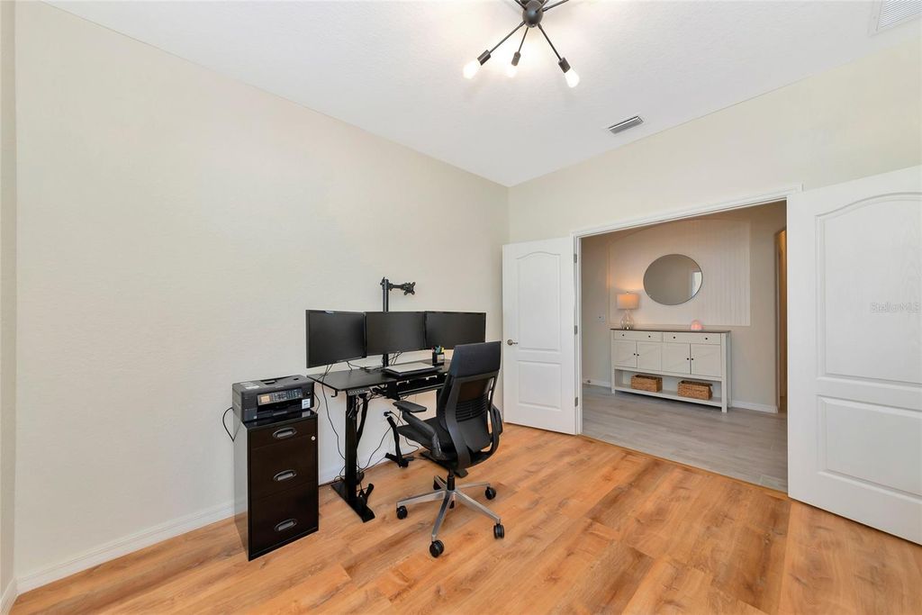 Image 22 of property listing at 17614 POLO TRAIL, Bradenton, FL 34211