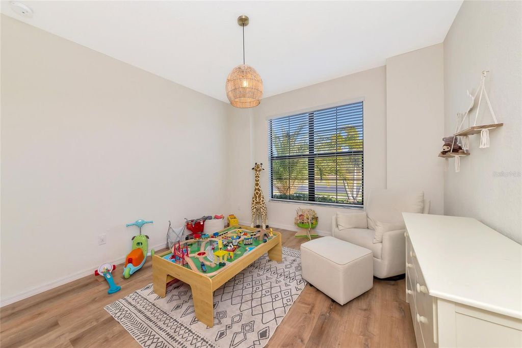 Image 23 of property listing at 17614 POLO TRAIL, Bradenton, FL 34211