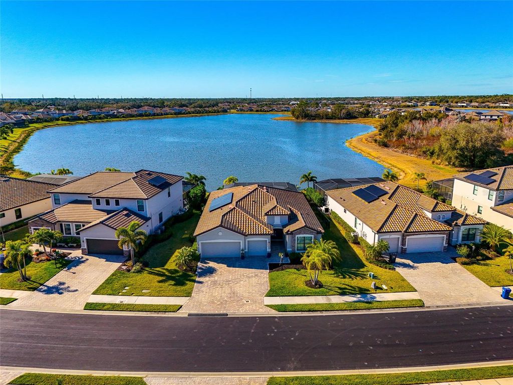 Image 53 of property listing at 17614 POLO TRAIL, Bradenton, FL 34211